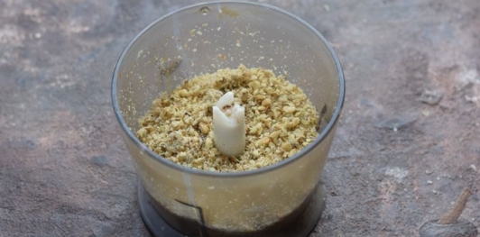 Фото приготовления рецепта: Ленивая пахлава из лаваша - шаг №2