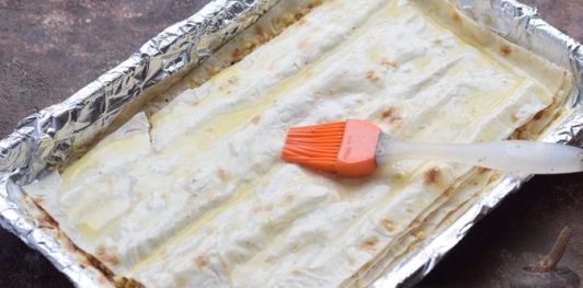 Фото приготовления рецепта: Ленивая пахлава из лаваша - шаг №6