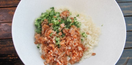 Фото приготовления рецепта: Ленивые суши - шаг №10