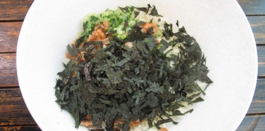 Фото приготовления рецепта: Ленивые суши - шаг №11