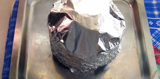 Фото приготовления рецепта: Мясной шар "Сюрприз" с грибами - шаг №35