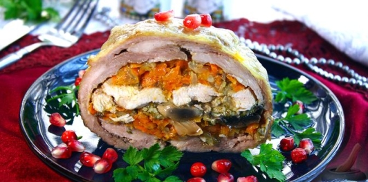 Фото приготовления рецепта: Мясной шар "Сюрприз" с грибами - шаг №42