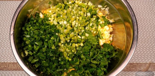 Фото приготовления рецепта: Намазка из яиц и черемши - шаг №11