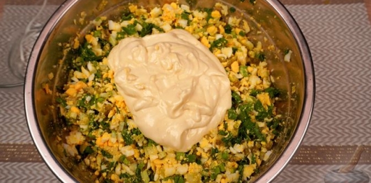 Фото приготовления рецепта: Намазка из яиц и черемши - шаг №16