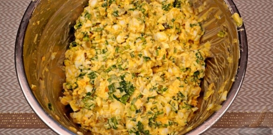 Фото приготовления рецепта: Намазка из яиц и черемши - шаг №18