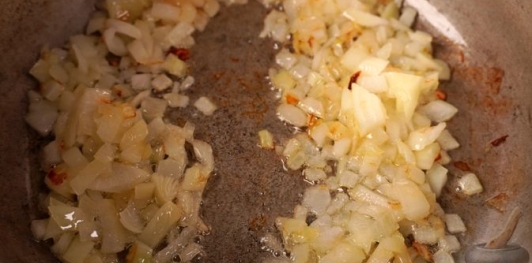 Фото приготовления рецепта: Паприкаш из картофеля - шаг №5