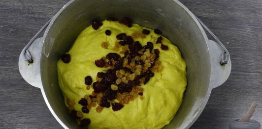 Фото приготовления рецепта: Пасхальные куличи "Ночная паска" - шаг №15