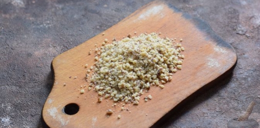 Фото приготовления рецепта: Паштет из моркови с грецкими орехами - шаг №3