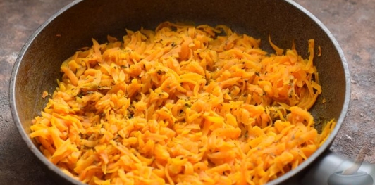 Фото приготовления рецепта: Паштет из моркови с грецкими орехами - шаг №5