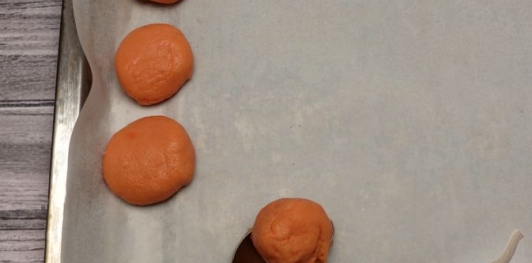 Фото приготовления рецепта: Песочное печенье на сухом киселе - шаг №9