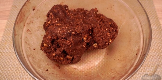 Фото приготовления рецепта: Пирожные «Пасхальные яйца» из печенья - шаг №11