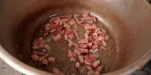 Фото приготовления рецепта: Пёркёльт из баранины - шаг №5