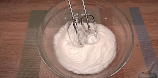 Фото приготовления рецепта: Польские картофельные оладьи - шаг №8