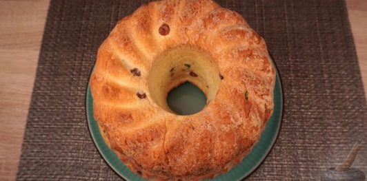 Фото приготовления рецепта: Польский пасхальный кулич на нутряном жире и сливочном масле - шаг №22