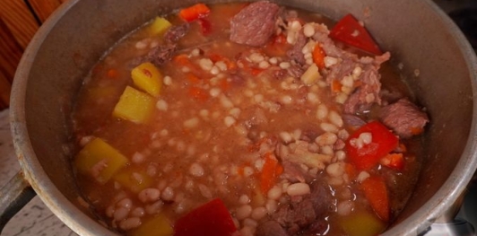 Фото приготовления рецепта: Рагу с бараниной и фасолью - шаг №19