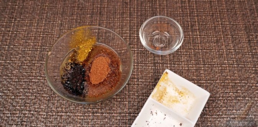 Фото приготовления рецепта: Сибас, запечённый на овощной подушке - шаг №9