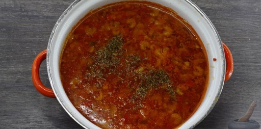 Фото приготовления рецепта: Суп с фаршем и нутом - шаг №16