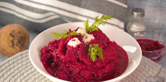 Фото приготовления рецепта: Свёкла с вишнями - шаг №12