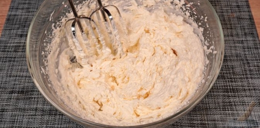 Фото приготовления рецепта: Торт "Кремеш" - шаг №14