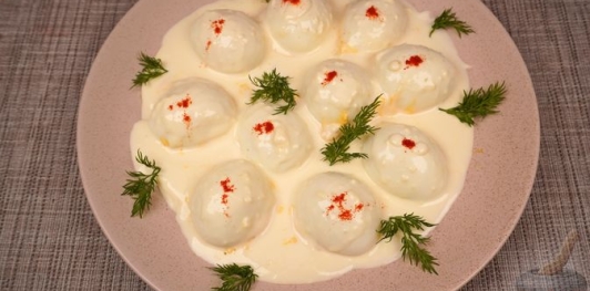 Фото приготовления рецепта: Заливные фаршированные яйца - шаг №19