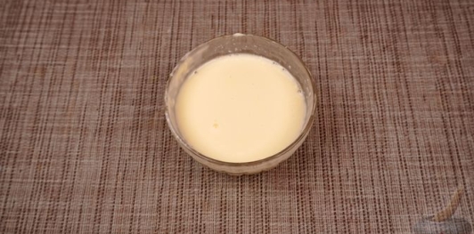 Фото приготовления рецепта: Заливные фаршированные яйца - шаг №15