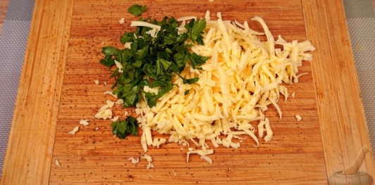 Фото приготовления рецепта: Артишоки, запечённые с сыром и сливками - шаг №9