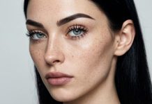 Смерть глубоким морщинам: этот мощный ингредиент из списка дерматологов буквально выталкивает заломы