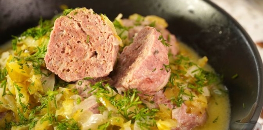 Фото приготовления рецепта: Фрикадельки в огуречном соусе - шаг №20