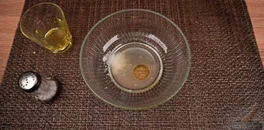 Фото приготовления рецепта: Гирос со сладким перцем, помидорами, луком и фетой - шаг №9