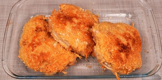 Фото приготовления рецепта: Кармашки из свинины с лечо - шаг №20