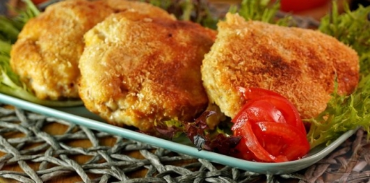 Фото приготовления рецепта: Кармашки из свинины с лечо - шаг №22