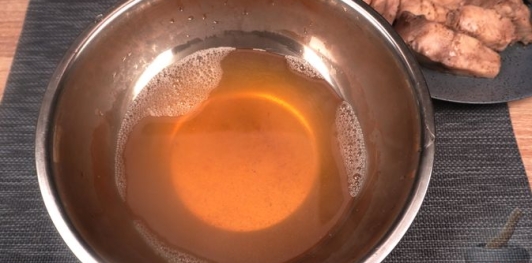 Фото приготовления рецепта: Карп заливной - шаг №12