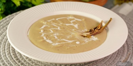 Фото приготовления рецепта: Крем-суп из артишоков - шаг №17