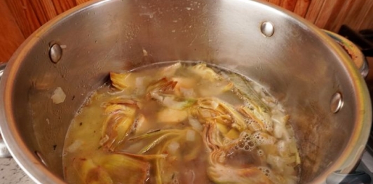 Фото приготовления рецепта: Крем-суп из артишоков - шаг №10