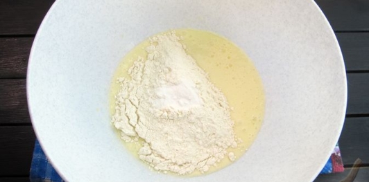 Фото приготовления рецепта: Ленивые беляши - шаг №15