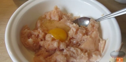 Фото приготовления рецепта: Ленивые бризоли - шаг №10