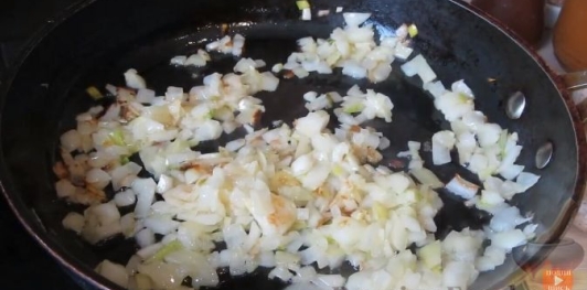 Фото приготовления рецепта: Ленивые бризоли - шаг №5