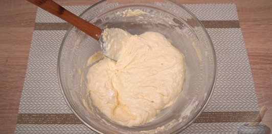 Фото приготовления рецепта: Ленивый сырный хачапури на сковороде - шаг №7