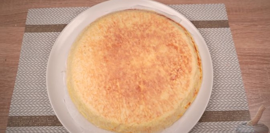 Фото приготовления рецепта: Ленивый сырный хачапури на сковороде - шаг №17