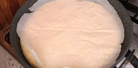 Фото приготовления рецепта: Ленивый сырный хачапури на сковороде - шаг №15