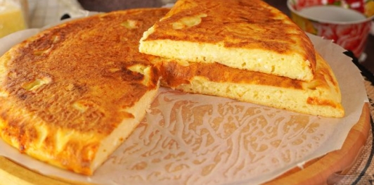 Фото приготовления рецепта: Ленивый сырный хачапури на сковороде - шаг №23