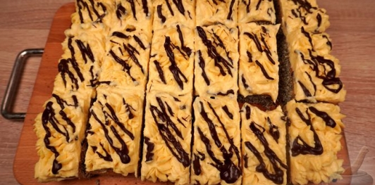 Фото приготовления рецепта: Маковый торт c масляно-заварным кремом - шаг №23