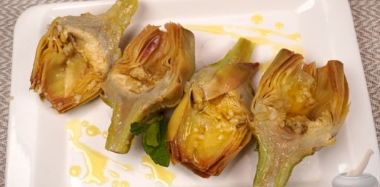 Фото приготовления рецепта: Маринованные артишоки - шаг №13