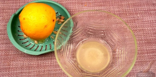 Фото приготовления рецепта: Маринованный молодой чеснок - шаг №9