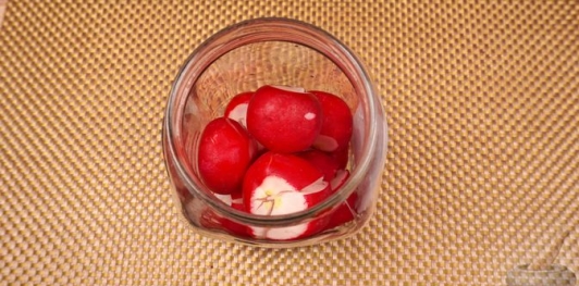 Фото приготовления рецепта: Маринованный редис - шаг №5