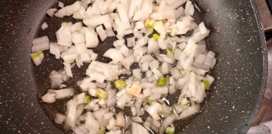 Фото приготовления рецепта: Мясные котлеты с зелёной чечевицей - шаг №12