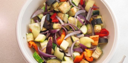 Фото приготовления рецепта: Овощи, запечённые с сыром - шаг №9