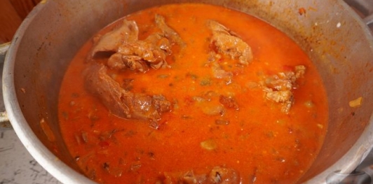 Фото приготовления рецепта: Паприкаш из кролика с грибами - шаг №20