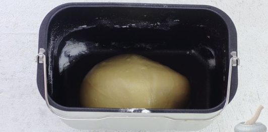 Фото приготовления рецепта: Пасхальные бабы на сливках и желтках - шаг №13