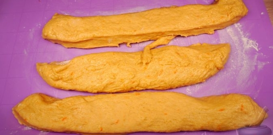 Фото приготовления рецепта: Пасхальный чорег (турецкий кулич-косичка) - шаг №19